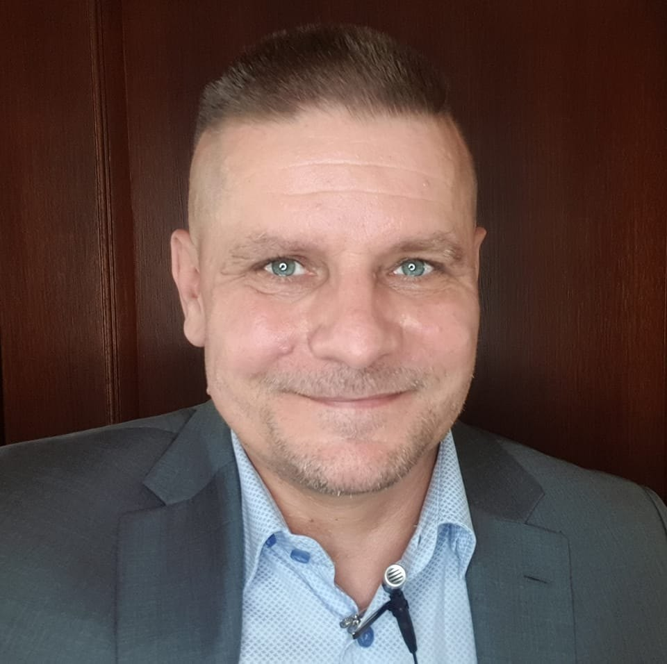 Moderator Adam Kleczewski